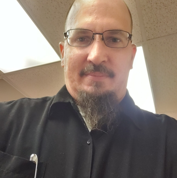 Meet your Posher, Michael - Picture 2 of 4